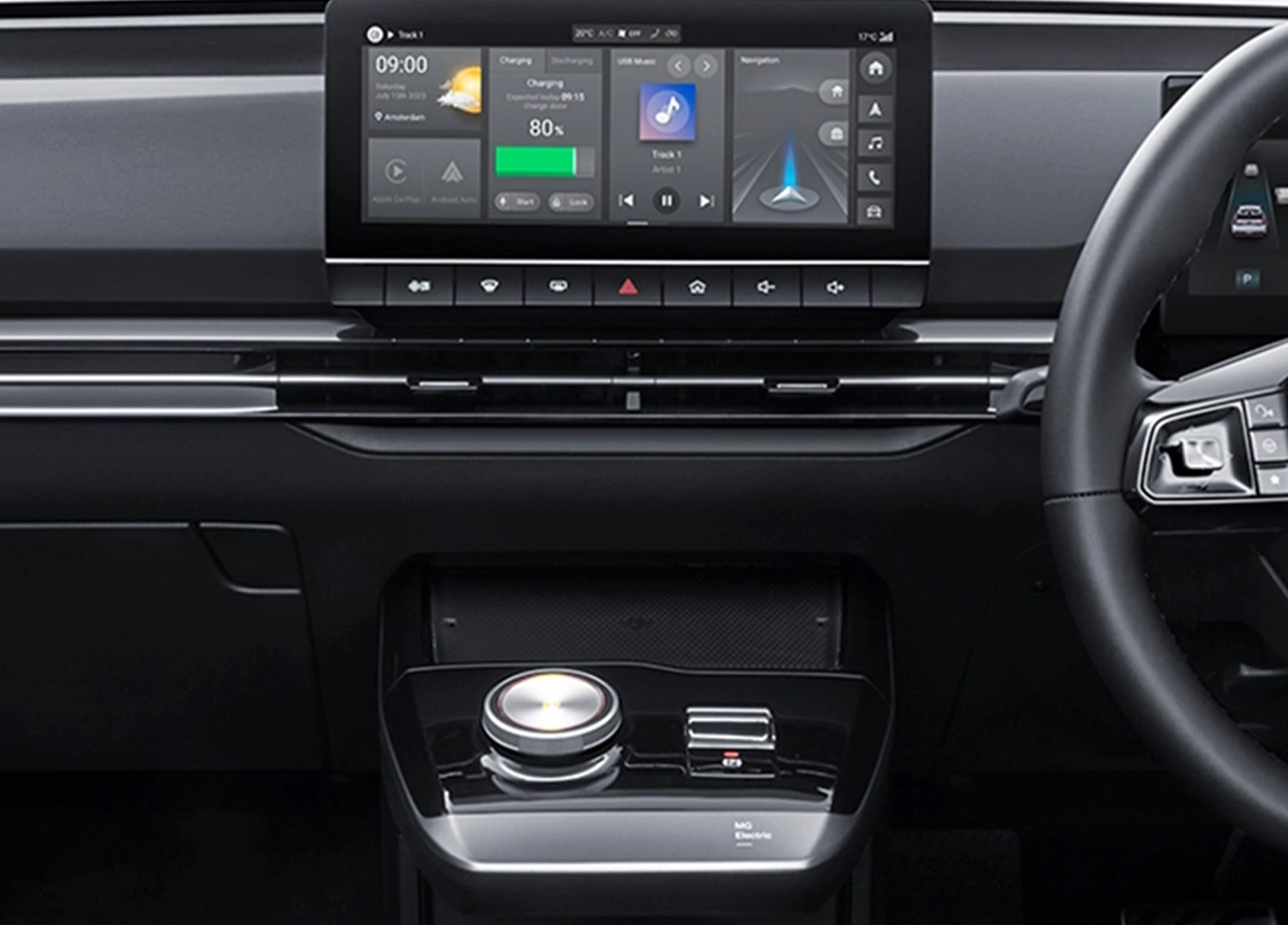 Zs facelift range header CUTOUT