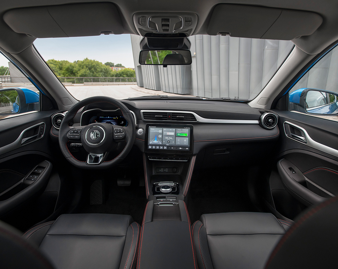 Zs facelift range header CUTOUT